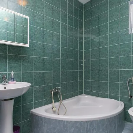 בית נופש Cozy In With Kitchen *