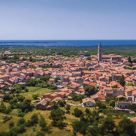 Holiday home Cozy In With Kitchen Vodnjan